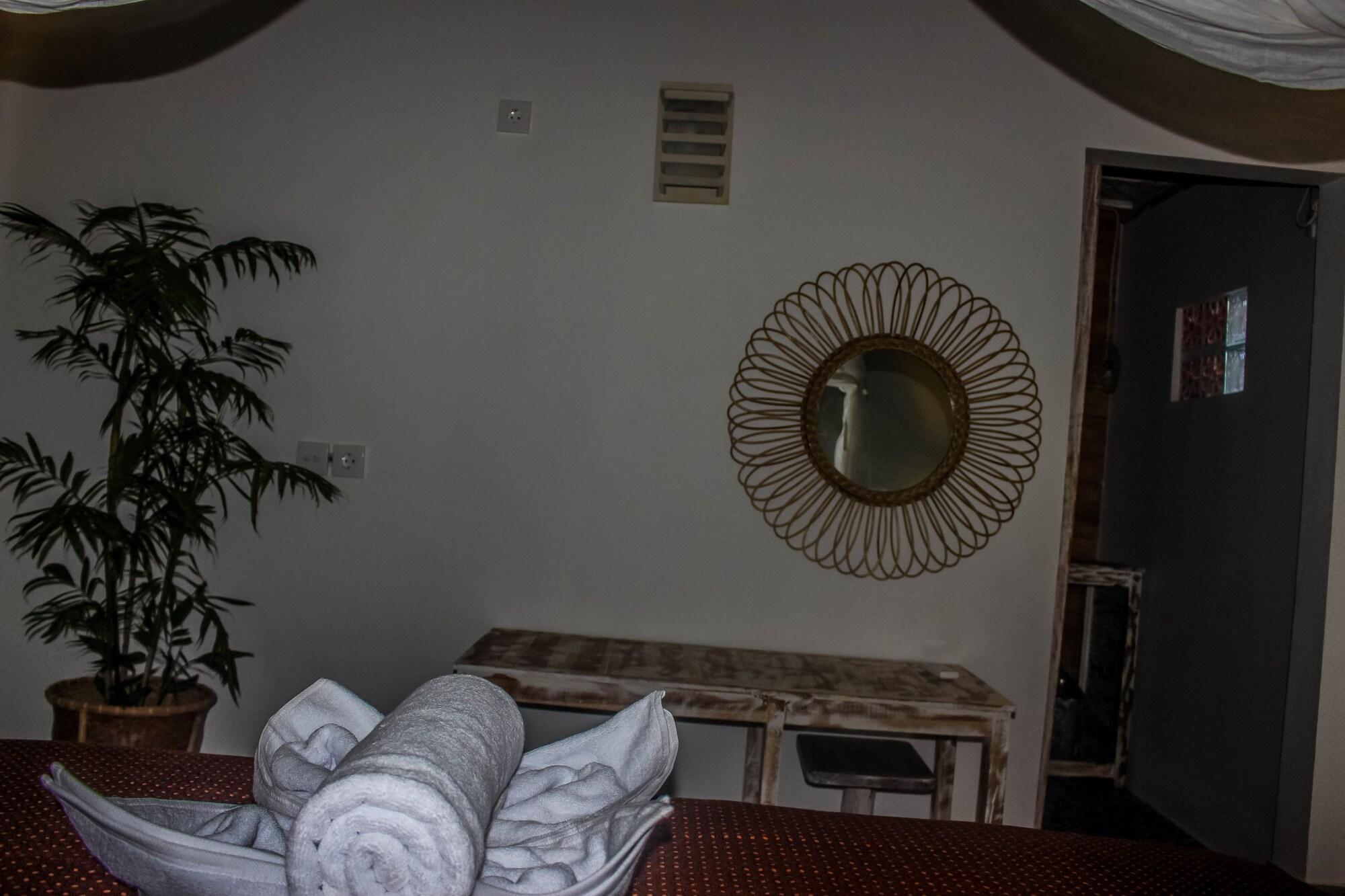 Angels Bungalow Nusa Penida Ped Экстерьер фото