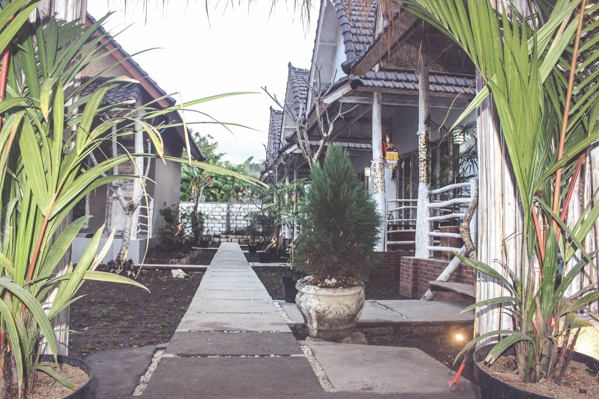 Angels Bungalow Nusa Penida Ped Экстерьер фото